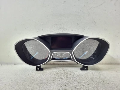 2017-2018 Ford Focus Speedo Speedometer Cluster 84K milhas fabricante de equipamento original LKQ - Imagem 1 de 4