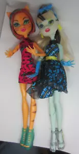2 Matel Monster High Lot Freaky Field Trip Frankie Stein Dance the Fright Away - Bild 1 von 6