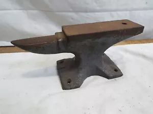 Small Blacksmith 9-1/4# Anvil Tinsmith Forming Tool Machinist Hardy Mouse Hole - Picture 1 of 4
