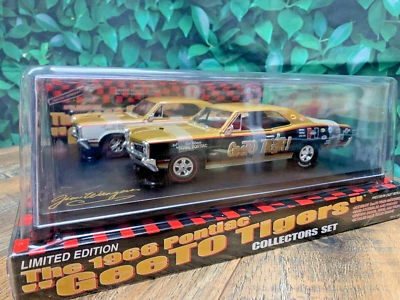 NEW SEALED PAIR! DIECAST CARS CLASSIC METAL WORKS 1966 GeeTO TIGERS GTO SET 1:24 - Image 1 of 4