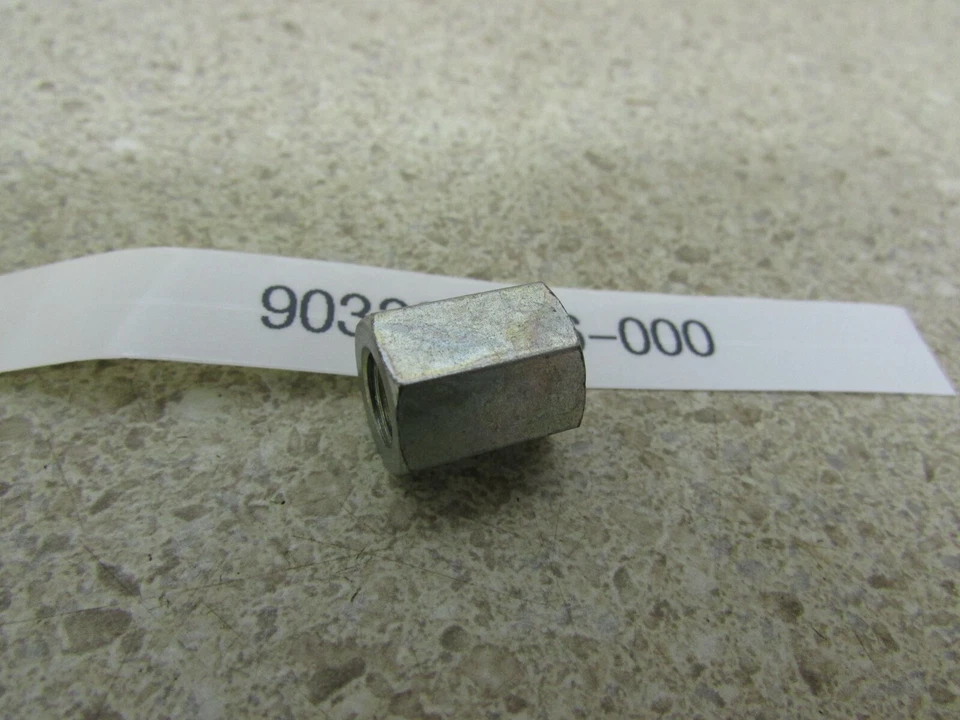 TUERCA JUNTA TUBO ESCAPE HONDA XL350 XL 350 NOS 74-75 90323-356-000 Foto 1 de 1