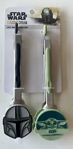 Brand New Star Wars the Mandalorian 2 Piece Mini Tongs Set - Baby Yoda - Picture 1 of 1