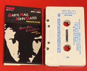 DARYL HALL & JOHN OATES Private Eyes Cassette Tape Very Good++ Cond - Picture 1 of 2
