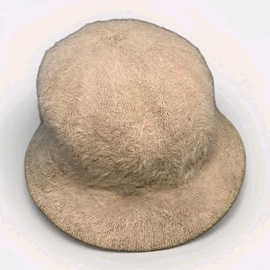 Cappello Betmar New York pelliccia bianca secchiello angora pelo di coniglio olefina taglia unica berretto rave - Foto 1 di 9