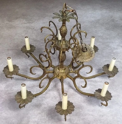 Candelabro antigo espanhol renascimento latão motivo abacaxi 8 braços luzes 24" x 19" - Imagem 1 de 4