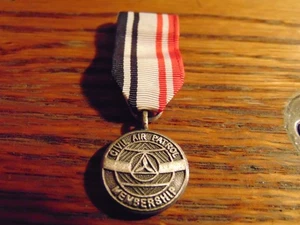 CIVIL AIR PATROL MITGLIEDSCHAFT AUSZEICHNUNG MEDAILLE MINIATUR FÜR MESS KLEID NEUWERTIG FRISCH - Bild 1 von 2