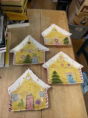 Platos de postre Laurie Gates HOLIDAY GOLOSINAS 7 1/2' amarillo de pan de jengibre para casa Foto 1 de 4