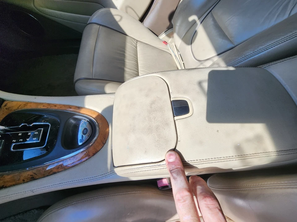 Jaguar Super V8 Vanden Plas 2004 2005 06 2007 2008 2009 consola central reposabrazos Foto 1 de 3