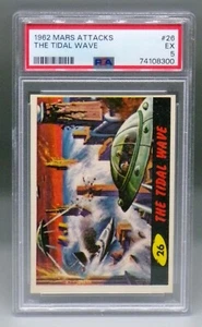 1962 vintage Topps MARS ATTACKS trading card #26 the Tidal Wave PSA 5 nice !!! - Picture 1 of 3