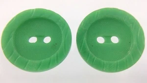 Lot of 2 Green Bakelite Pair Garment Buttons Relief .70in 129D - Picture 1 of 6