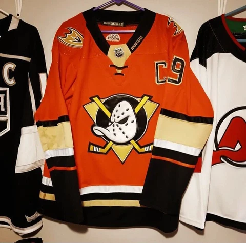 Aneihm Ducks Jersey Cover