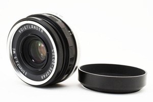 Voigtlander COLOR SKOPAR 35mm F2.5 MC L mount type lens used from Japan