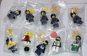 LEGO Space Police 1-3 Mtron Black Tron 10 Minifigure Lot Officers Aliens Snake - Picture 1 of 6