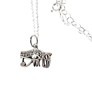 COLLAR COLGANTE OJO DE HORUS 1,8 X 1 CM PLATA de LEY 925 Cadena 45 cm y estuche - Picture 1 of 5