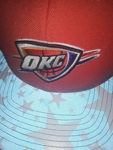 NBA OKC Oklahoma City Thunder Snapback Hat UV REACTS STARS. - Picture 1 of 4