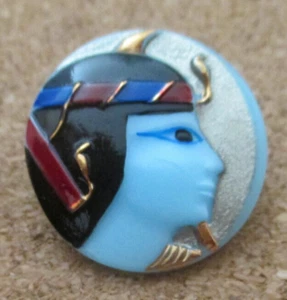1 - Raised Multicolored Cleopatra-Silver Background-Blue Button #14 25.26mm - Picture 1 of 3