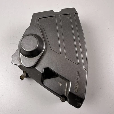 Cubierta piñón lateral motor delantero Suzuki DL650 v-strom 2011 11361-27G00 Foto 1 de 4