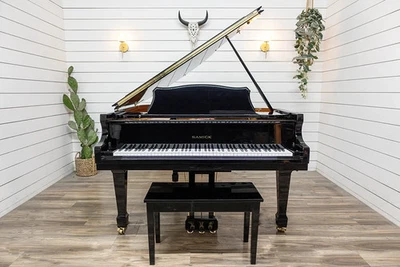 Piano de cola Samick SIG-54D bebé 5'4" ébano brillante usado 2005 abeto Indonesia Foto 1 de 4