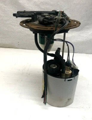 2013-2016 CHEVROLET IMPALA 3.6L FUEL GAS PUMP ASSEMBLY OEM  - Image 1 of 4
