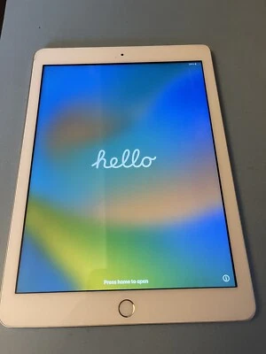 Apple iPad 5th Generation 128GB Wi-Fi 9.7in - Silver - Small crack in screen - Image 1 of 4