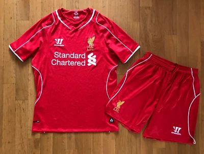利物浦主场足球衬衫和短裤 2014 - 2015 球衣尺寸 S — 第 1/4 张图片