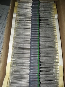 50PCS NOS DRALORIC SKA-1 560R 1W 5% HI END W.W RESISTORS FOR TUBE AMPS! - Picture 1 of 2