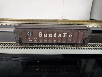 JBF AT & SF  Santa Fe 308226 Covered Hopper Custom Weathered  HO - Image 1 of 4