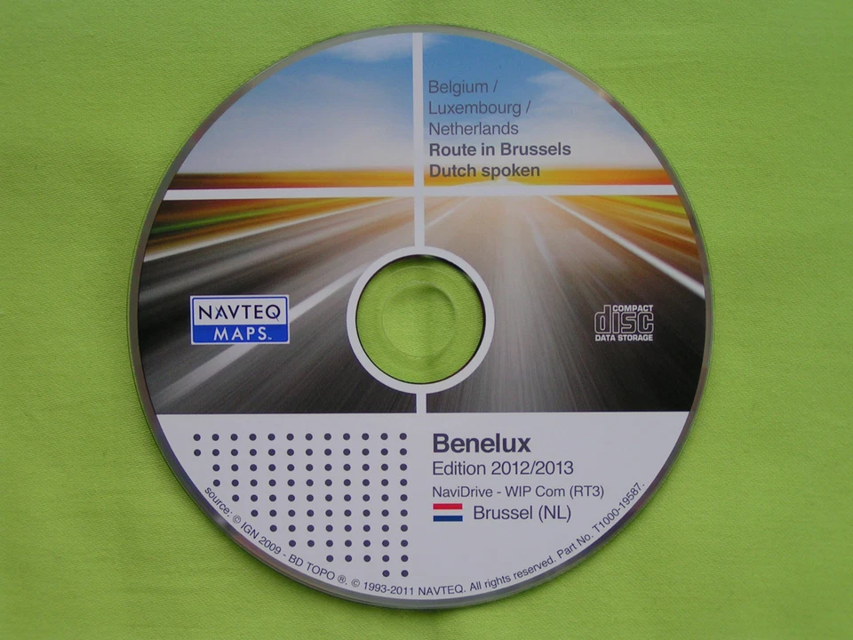NAVIGATION CD WIP COM RT3 BENELUX 2013 CITROEN C5 C6 C8 PEUGEOT 207 308 607 807 - Bild 1 von 1