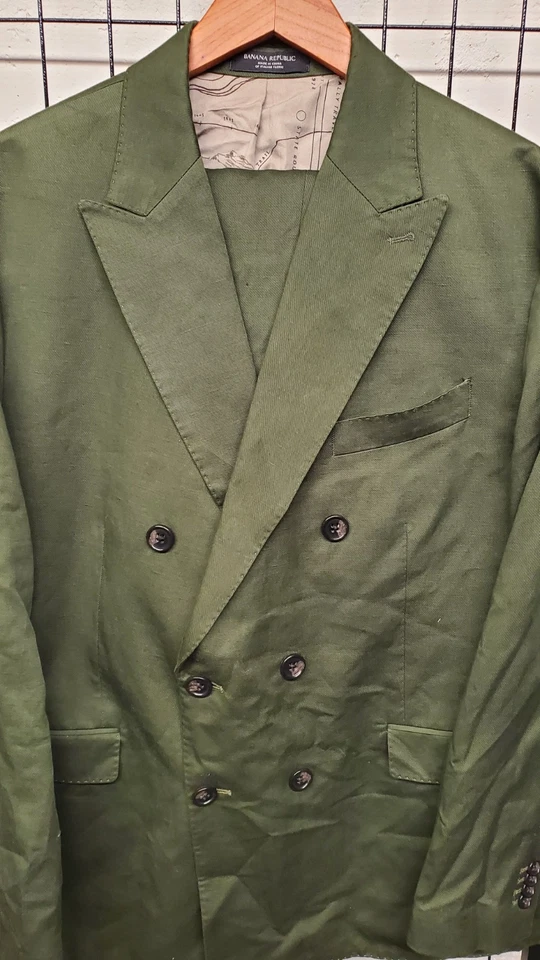NUEVO BANANA REPUBLIC Traje Verde 2 Piezas Emmetex A Medida Calce Ajustado 46R 34/30 Foto 1 de 4