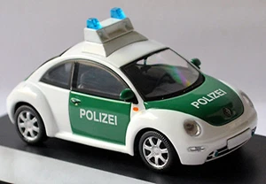 VW POLICÍA Volkswagen Nuevo Escarabajo Tipo 9C 1997-2005 Policía Alemana 1:43 Schuco - Imagen 1 de 4