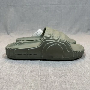 Adidas Adilette 22 Slides Women’s Size 8 Men’s 7 Silver/Green Sandalen Beach - Bild 1 von 10