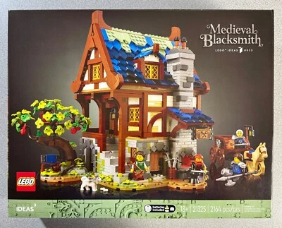 LEGO 21325 Icons #035 Medival Blacksmith 2021 2164pc NIB - Image 1 of 4