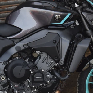 Pannelli di riempimento anteriori Yamaha MT09 (21+): nero opaco 22152M - Foto 1 di 4