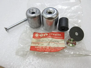 Suzuki RGV250 Handlebar End Grip Balancer 1989 NOS RGV Grip End OEM 56200-12850 - Picture 1 of 4