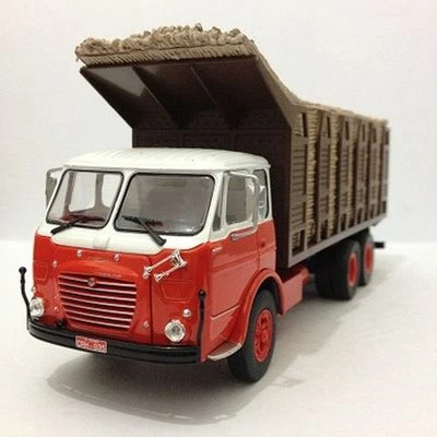 Camiones clásicos de Brasil - Alfa FNM 180/210 transporte de caña de azúcar - Ixo Altaya Foto 1 de 4