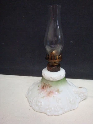 Unusual Pairpoint Miniature Lamp - Sm. Bk II - Image 1 of 4