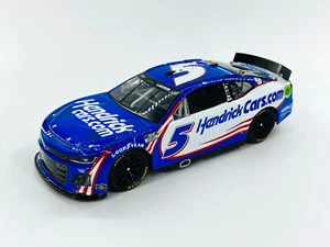 KYLE LARSON 2022 HENDRICKCARS.COM 1:24 ELITE NASCAR DIECAST - Imagen 1 de 3