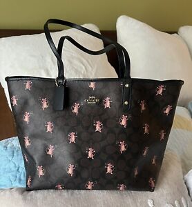 Coach Reversible City Tote With Signature Party Mouse Print 80231