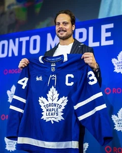 Camiseta Auston Matthews 26th Leafs Capitán Toronto Maple Leafs 8x10 NHL Foto - Imagen 1 de 1