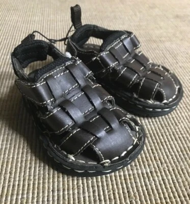 Sandals Size 2 - Faded Glory Infant & Toddler Boys - Summer Spring Sandals - Image 1 of 4
