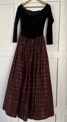 Scott McClintock Size 8 Tartan Red/Black Plaid Black Velvet Party Gown Dress - Image 1 of 4
