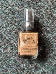Signature Club a Gleaming Skin Invisible Make Up - Picture 1 of 3