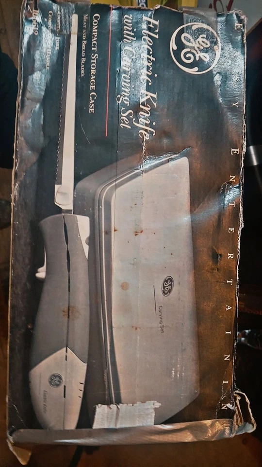 Cuchillo de talla eléctrico GE  Foto 1 de 1