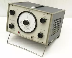 Vintage Advance Instruments H1E LF Valvola Oscillatore Generatore di Segnale 15Hz-50KHz - Foto 1 di 2