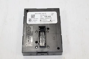 2015 VOLKSWAGEN PASSAT KEYLESS ENTRY CONTROL UNIT COMPUTER 5K0959434E - Picture 1 of 8