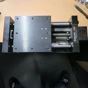 Daedal 5060041S Positioniertisch - Bild 1 von 1