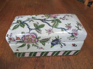 CAJA PORCELANA VINTAGE HP FAMILLE ROSE RECTANGULAR 4 1/4" X 8 1/4" X 4 1/4" - CHINA  - Imagen 1 de 12