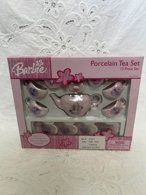 Juego de té de porcelana rosa Barbie - 13 piezas, nuevo en caja Foto 1 de 4
