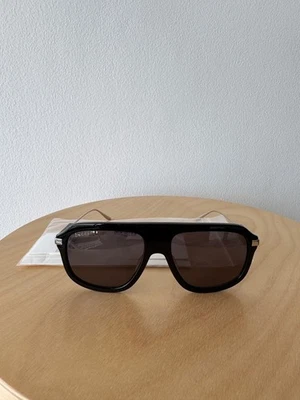 Nuevo Gucci Gafas de sol Mujer GG1309S 005 Negro Brillante Plata Escudo Foto 1 de 4