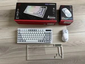 ASUS ROG Azoth 75% Wireless and ROG Keris Wireless and white replacement panel - Photo 1/10